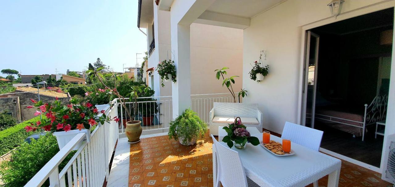 מלון מונדלו La Casa Di Andreina מראה חיצוני תמונה